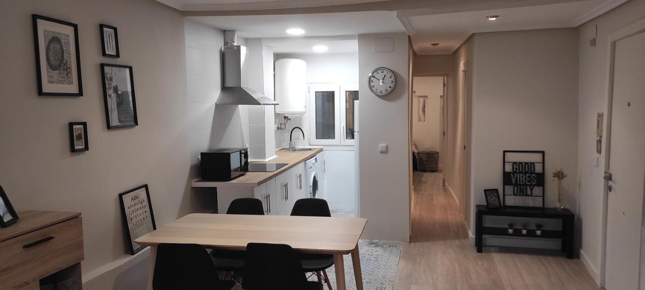 Apartamento Con Encanto En Casco Historico De Burgos Ngoại thất bức ảnh