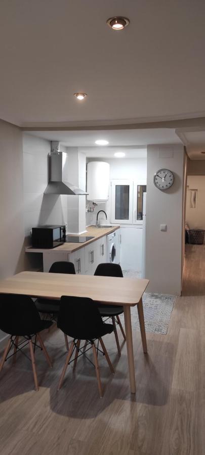 Apartamento Con Encanto En Casco Historico De Burgos Ngoại thất bức ảnh